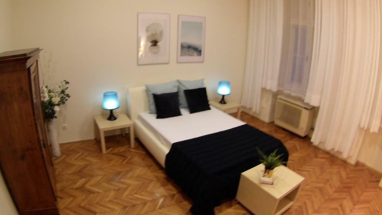 Opera Dream Apartment Budapest Exterior photo